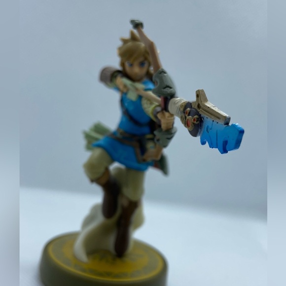 The Legend of Zelda Breath of the Wild - Link - Amiibo ☁️🏹 - Picture 4 of 5